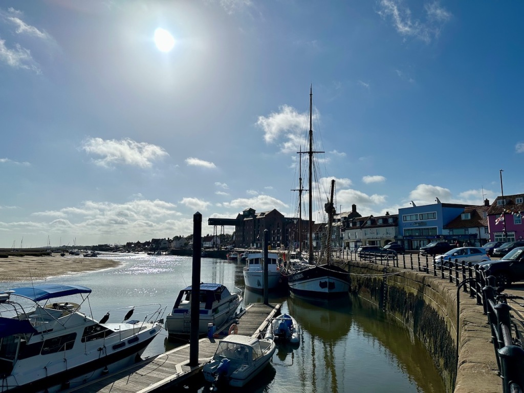 Wells harbour in the morning